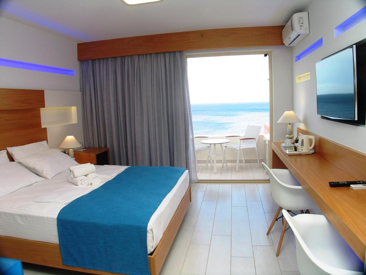 Europa 4* Panormos (Crete)